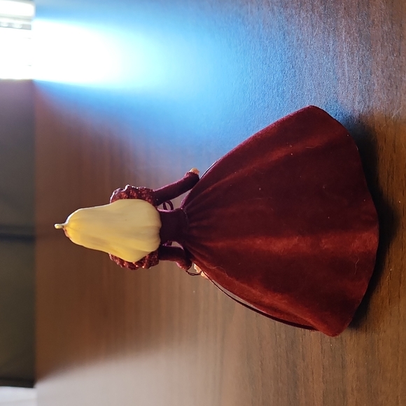 Hallmark Celebration Barbie ornament Special 2002 Edition. - Picture 4 of 5